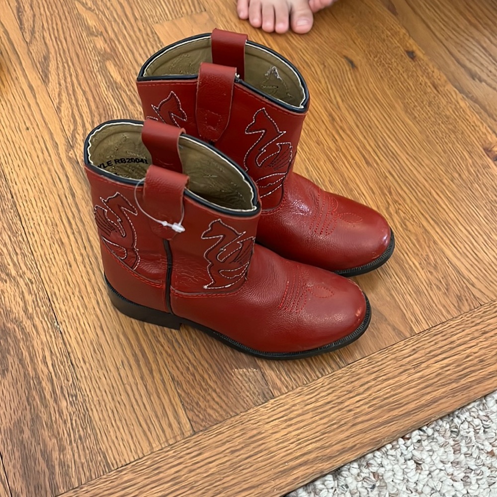 Red cowgirl toddler boots. Masterson boot company. Size 7.5.